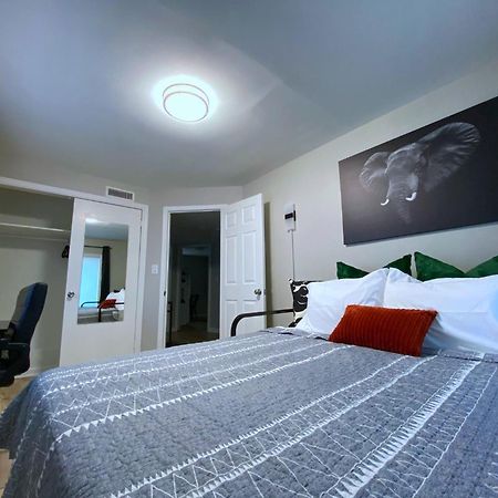 Апартаменты *New* The Cozy Haven, 5 Minutes To Atl Airport Атланта Экстерьер фото