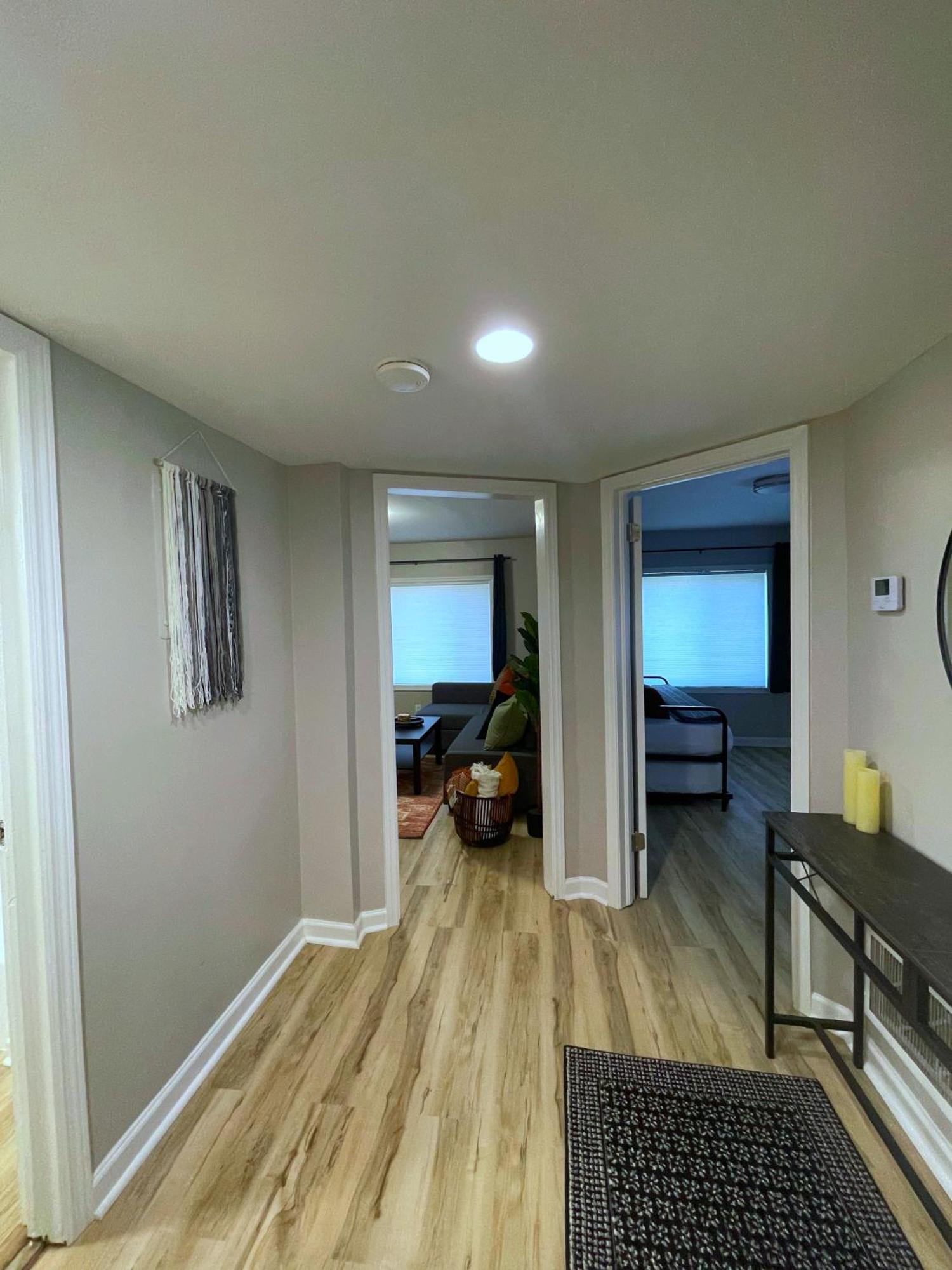 Апартаменты *New* The Cozy Haven, 5 Minutes To Atl Airport Атланта Экстерьер фото